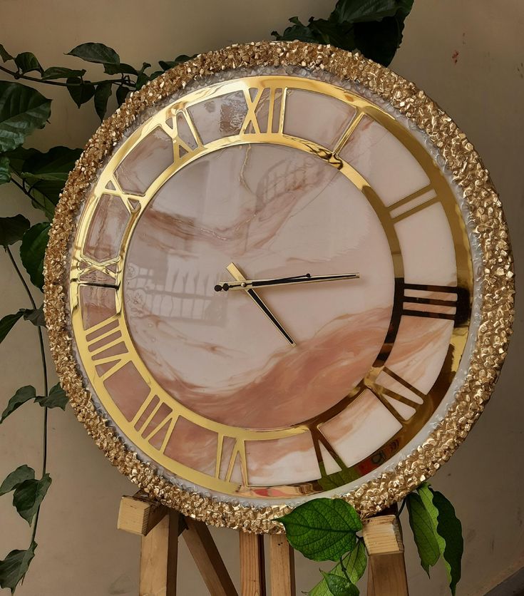Resin Luxury Deep Tone Wall Clock/Home Decor