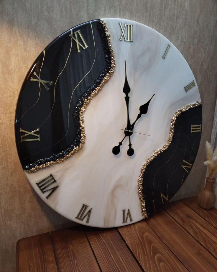 Resin Luxury Deep Tone Wall Clock/Home Decor