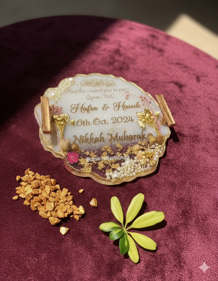 White Floral Nikkah/Engagement Tray/Frame Elagant Minimal Design