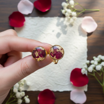 Resin preserved flowers ring, rose ring