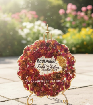 Resin Gajras Preserved Frame 