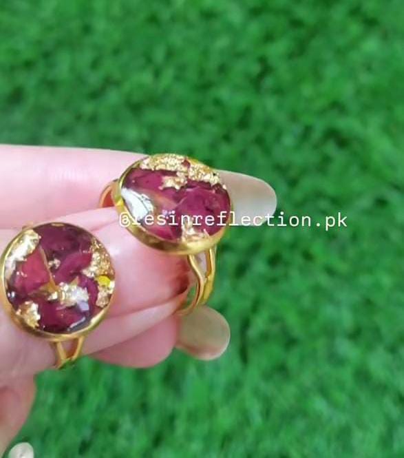 Rose Preserved Golden ring