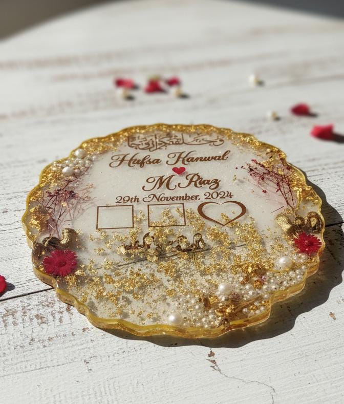 Nikka frame, engagement tray