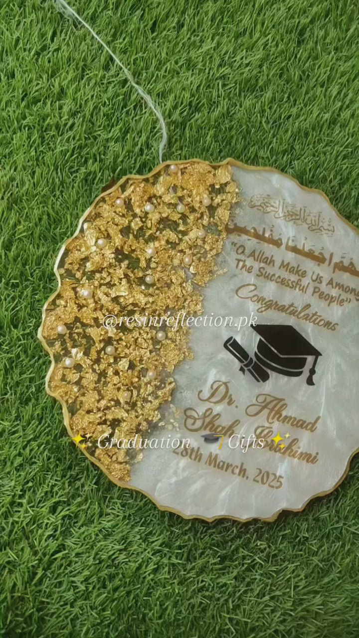 Flakes White Resin Graduation Photo Frame