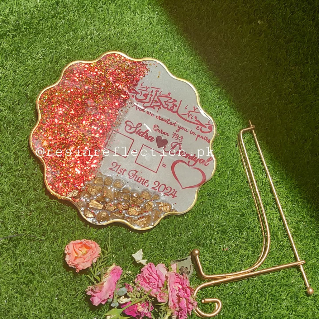 Glittery Red & Golden Nikkah/Engagement Tray/Frame Elagant Minimal Design