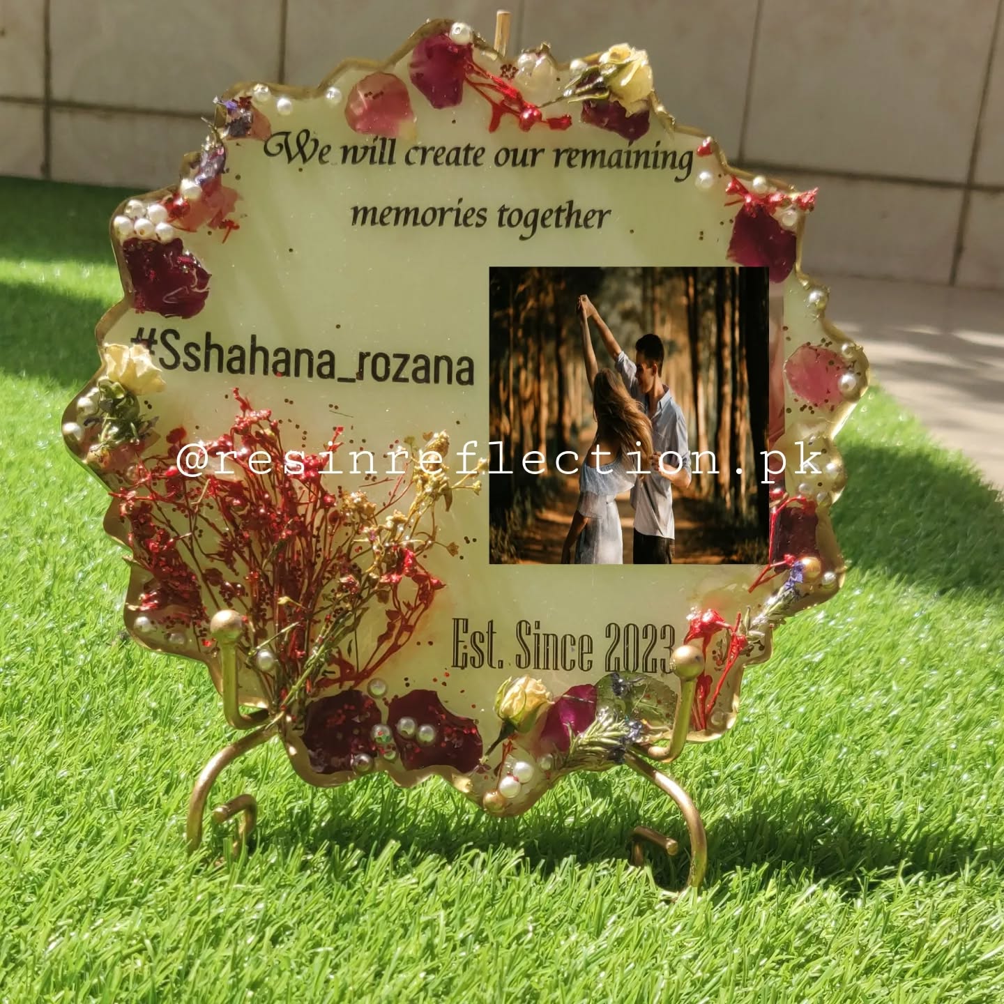 White Resin Anniversary/Birthday Photo Frame