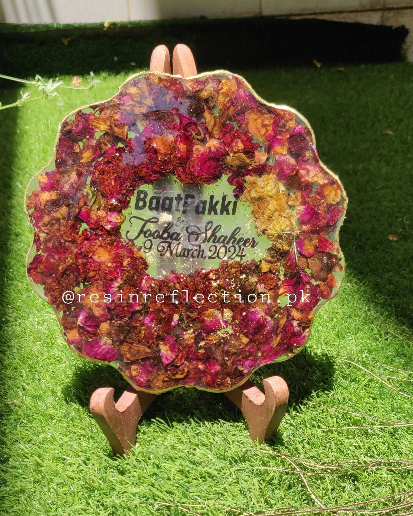 Resin Gajras/Flowers Preserved Frame