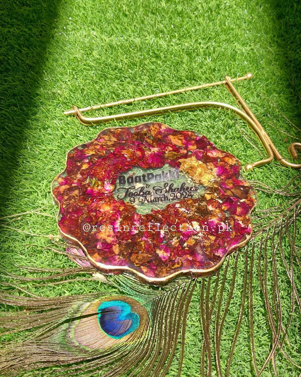 Resin Gajras/Flowers Preserved Frame