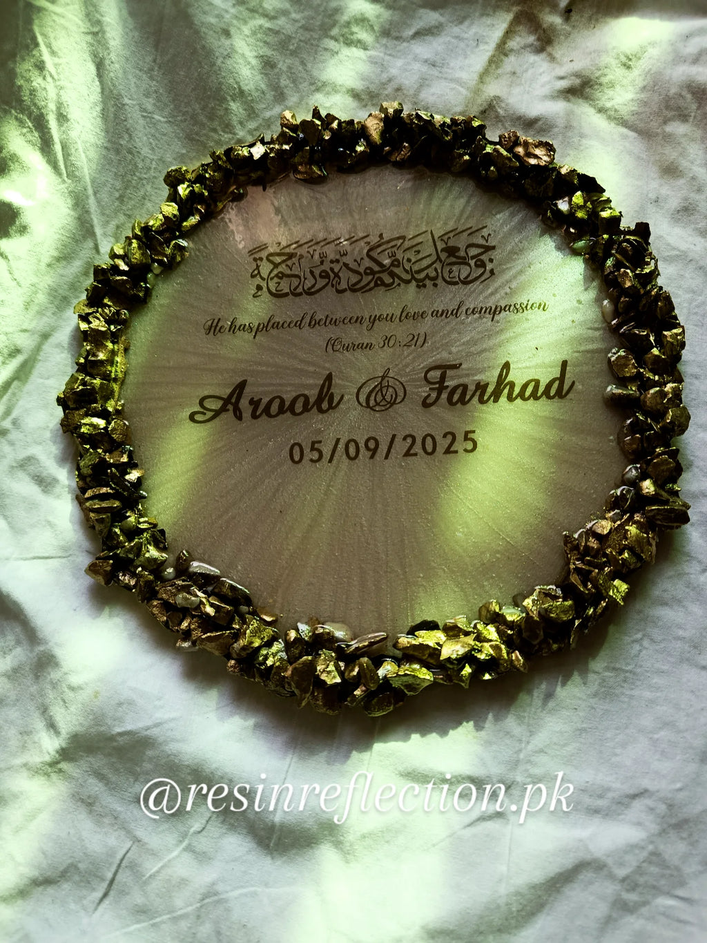 Gloden Black Tone Resin Anniversary/Birthday Frame