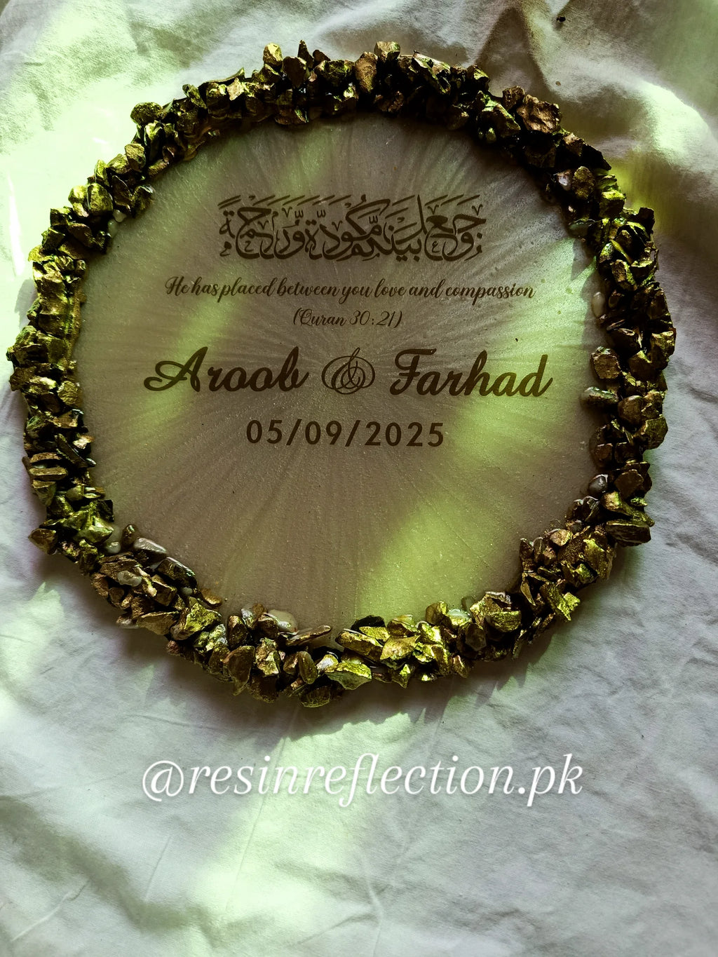 Gloden Black Tone Resin Anniversary/Birthday Frame