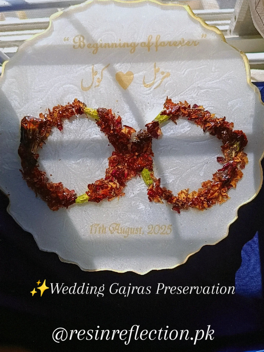 Preserved Gajras in resin frame 