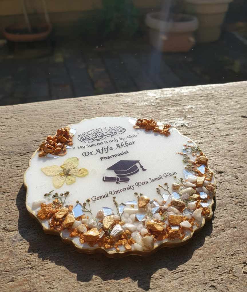 Resin Graduation Frame Elegant Mirror Floral Work